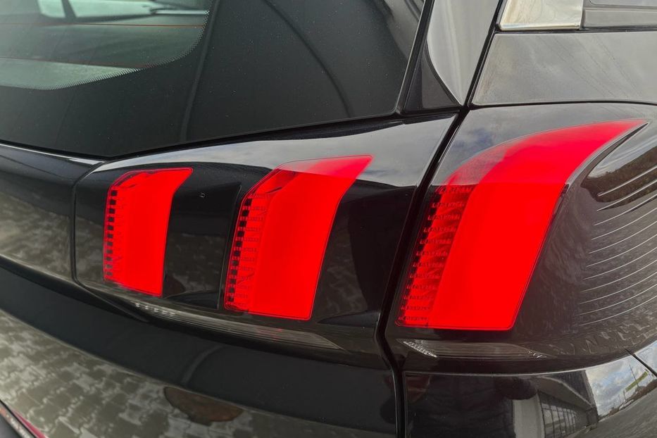 Продам Peugeot 5008 5008Active 1.5HDi 96KW AT8  2020 года в Львове