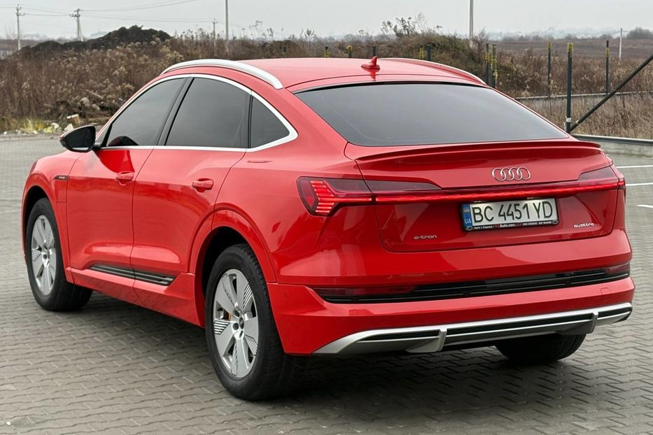 Продам Audi E-Tron Sportback S line quattro 55  2020 года в Львове
