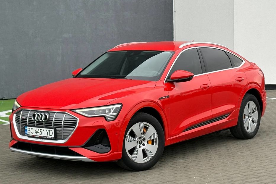Продам Audi E-Tron Sportback S line quattro 55  2020 года в Львове