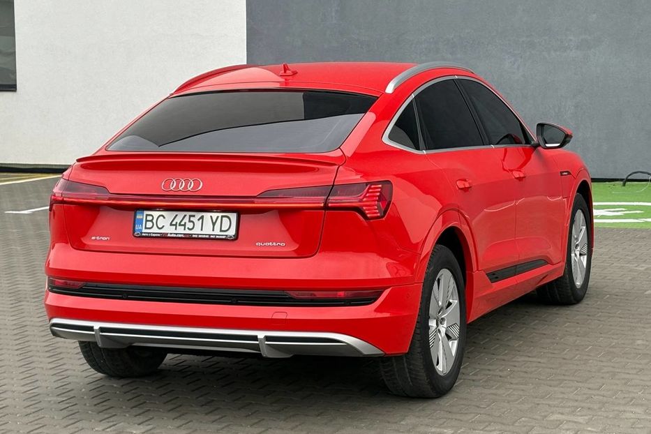 Продам Audi E-Tron Sportback S line quattro 55  2020 года в Львове