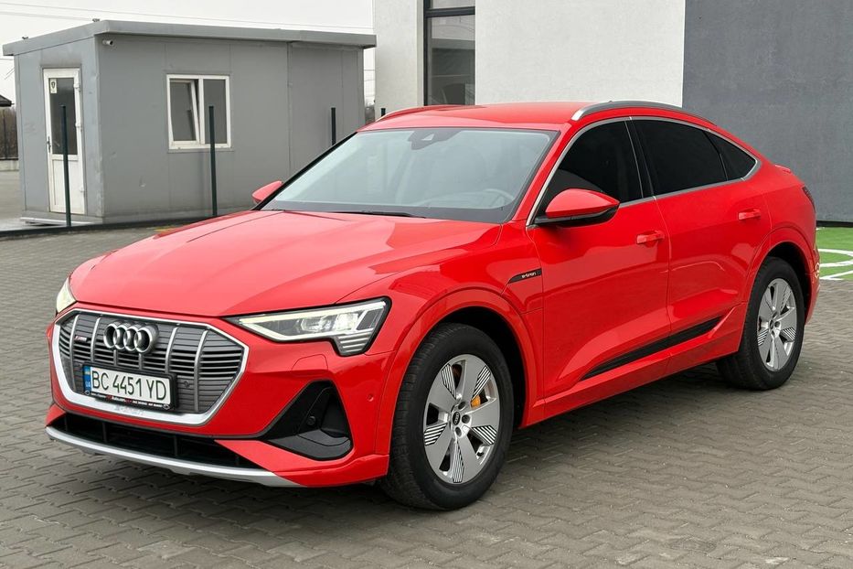 Продам Audi E-Tron Sportback S line quattro 55  2020 года в Львове