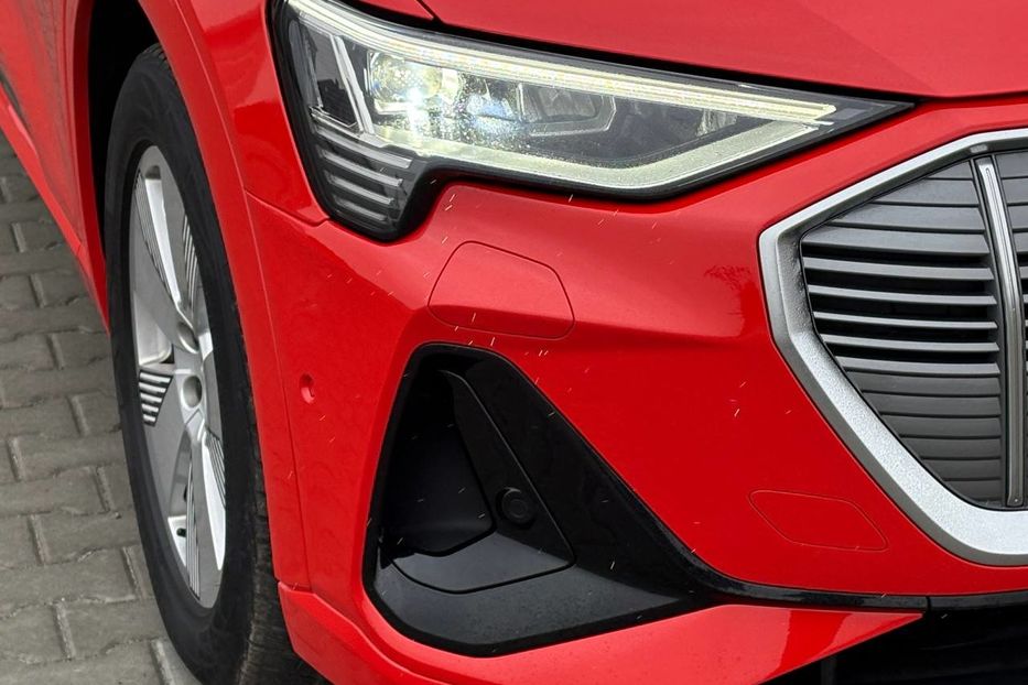 Продам Audi E-Tron Sportback S line quattro 55  2020 года в Львове