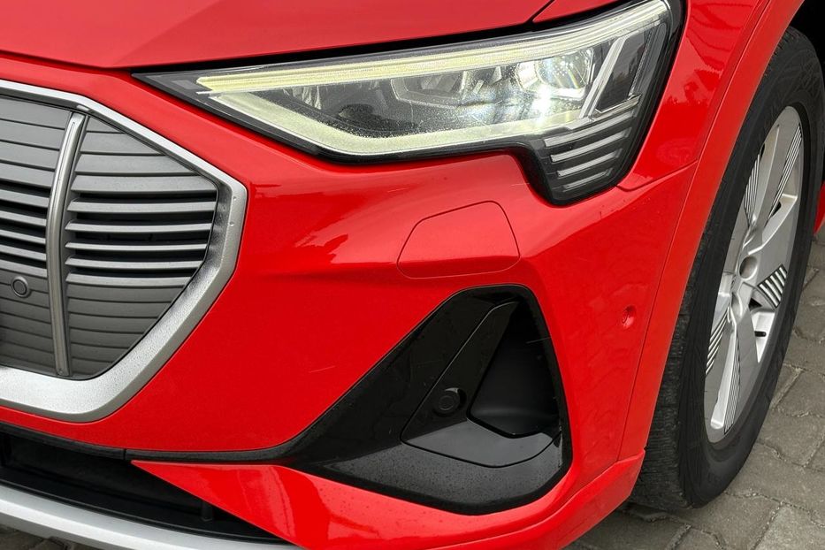 Продам Audi E-Tron Sportback S line quattro 55  2020 года в Львове