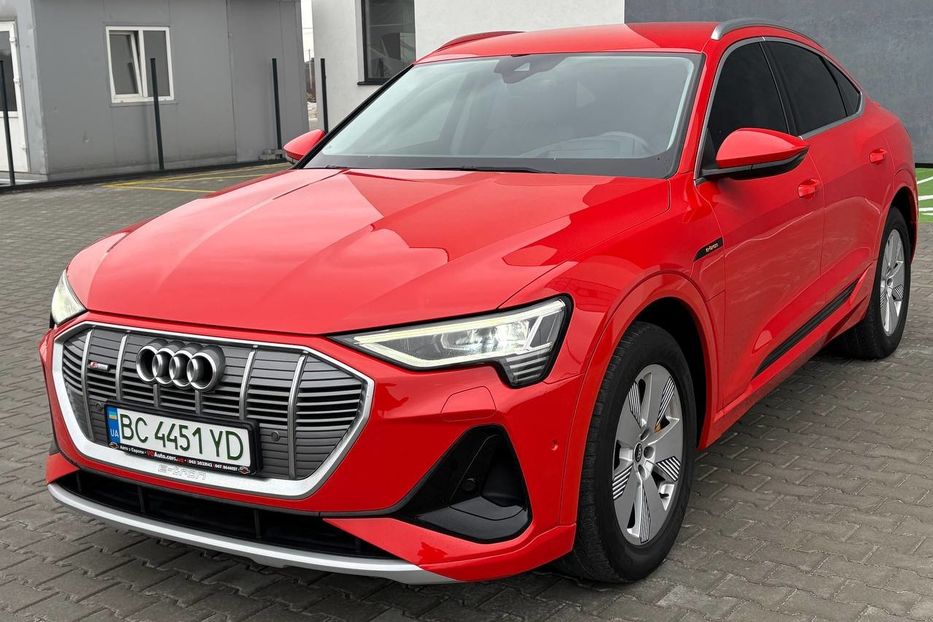 Продам Audi E-Tron Sportback S line quattro 55  2020 года в Львове
