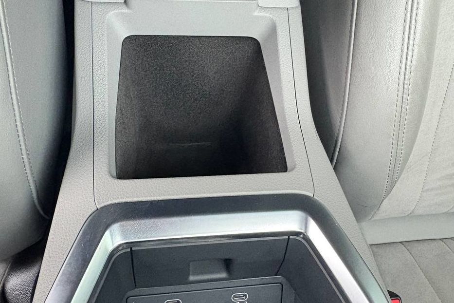 Продам Audi E-Tron Sportback S line quattro 55  2020 года в Львове