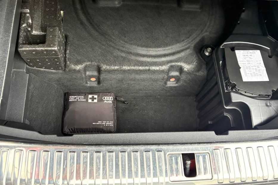 Продам Audi E-Tron Sportback S line quattro 55  2020 года в Львове