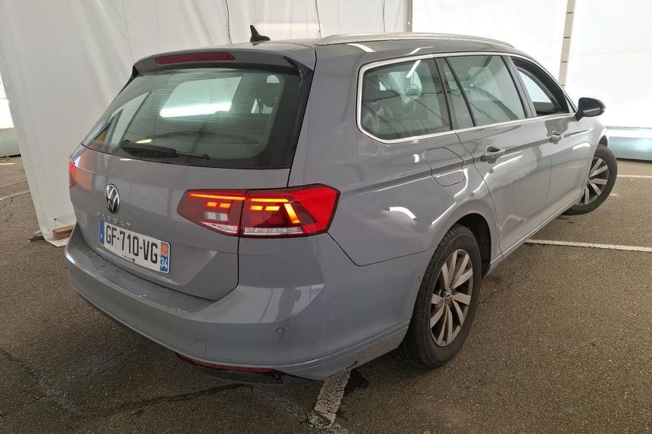 Продам Volkswagen Passat B8 Business 2.0 TDI 150CV BVA7 E6 2022 года в Львове