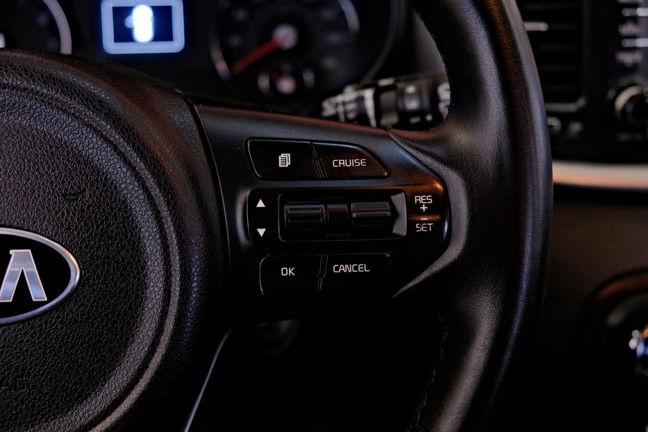 Продам Kia Sorento 2017 года в Одессе