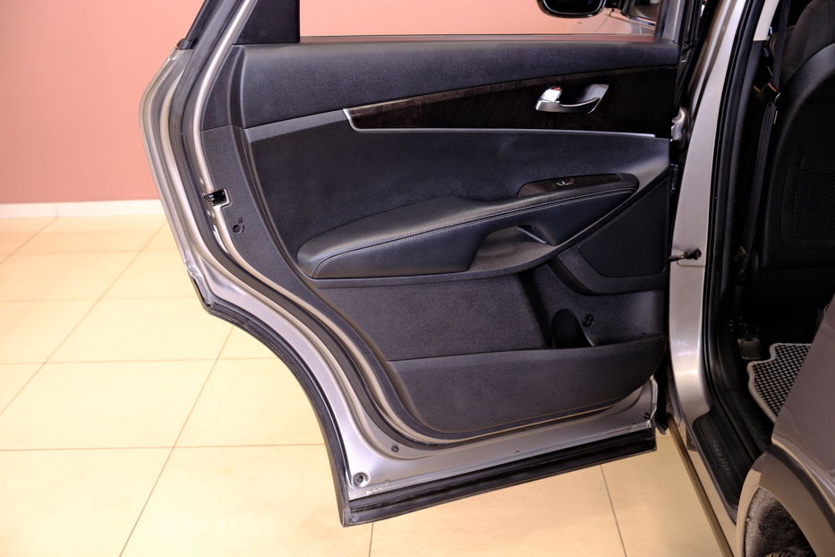 Продам Kia Sorento 2017 года в Одессе