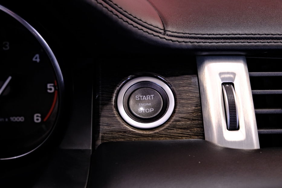 Продам Land Rover Range Rover Evoque 2014 года в Одессе