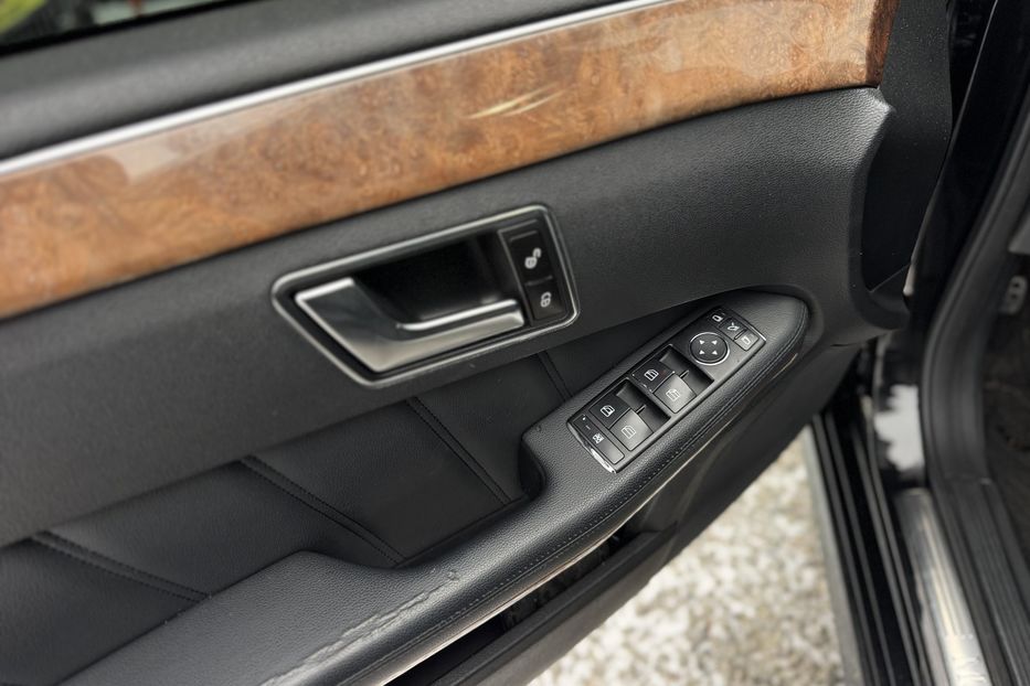 Продам Mercedes-Benz E-Class (COMIS) W212 2012 года в г. Умань, Черкасская область