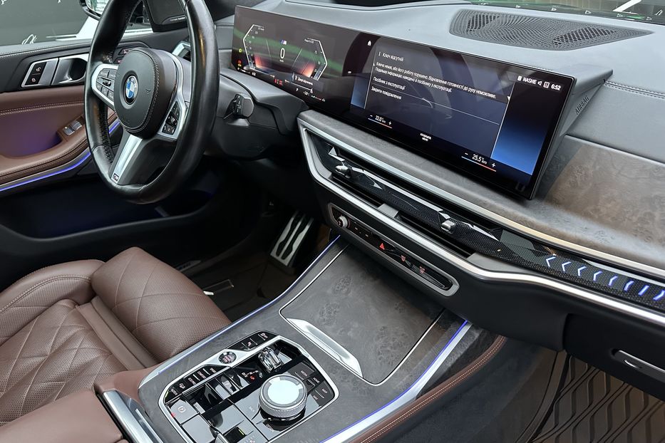 Продам BMW X7 Xdrive 40d M-paket 2023 года в Киеве