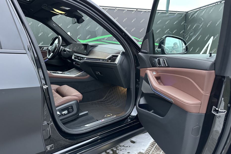 Продам BMW X7 Xdrive 40d M-paket 2023 года в Киеве