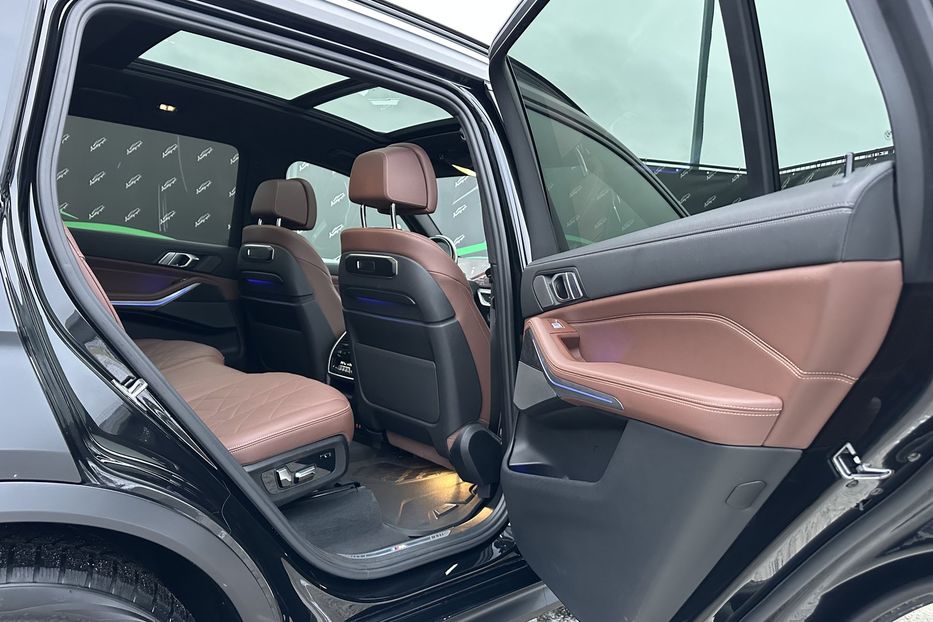 Продам BMW X7 Xdrive 40d M-paket 2023 года в Киеве
