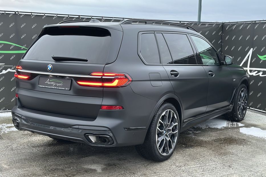 Продам BMW X7 Xdrive 40d M-paket 2023 года в Киеве