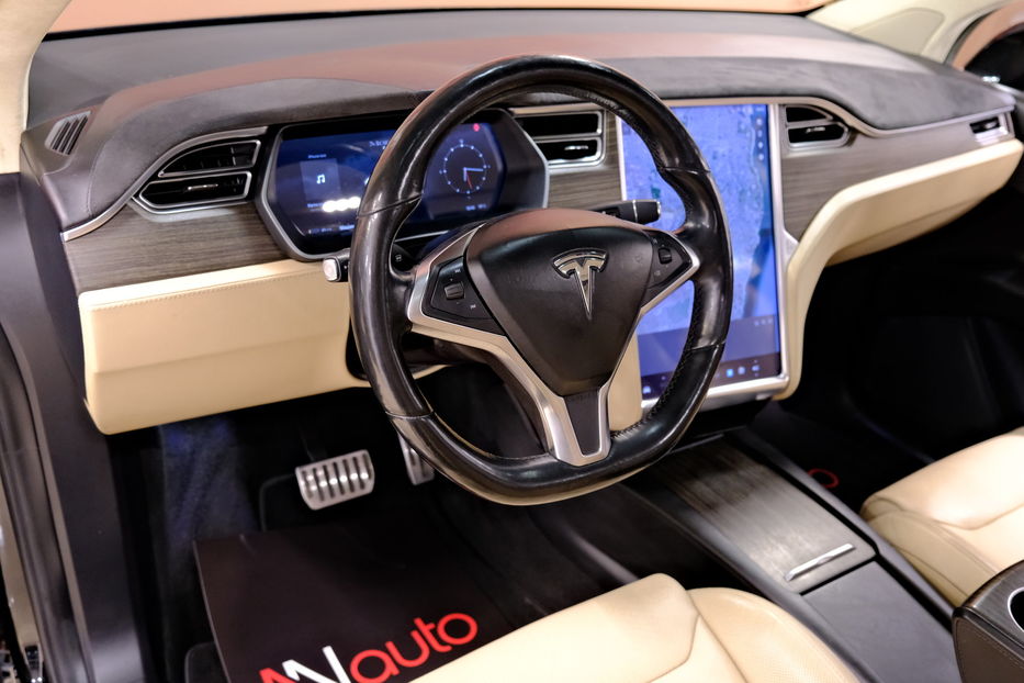 Продам Tesla Model X 2016 года в Одессе