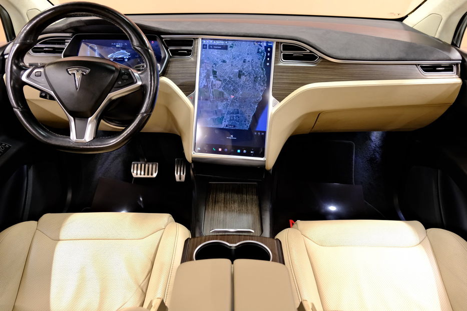 Продам Tesla Model X 2016 года в Одессе
