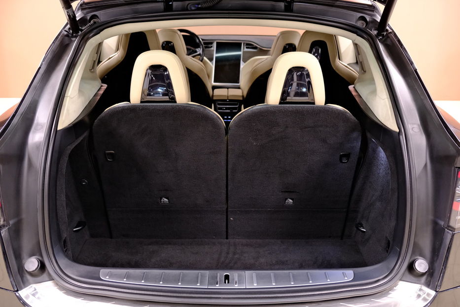 Продам Tesla Model X 2016 года в Одессе