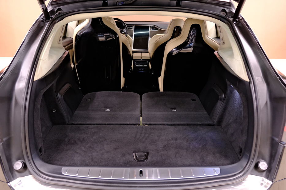 Продам Tesla Model X 2016 года в Одессе