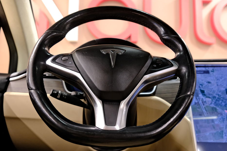 Продам Tesla Model X 2016 года в Одессе