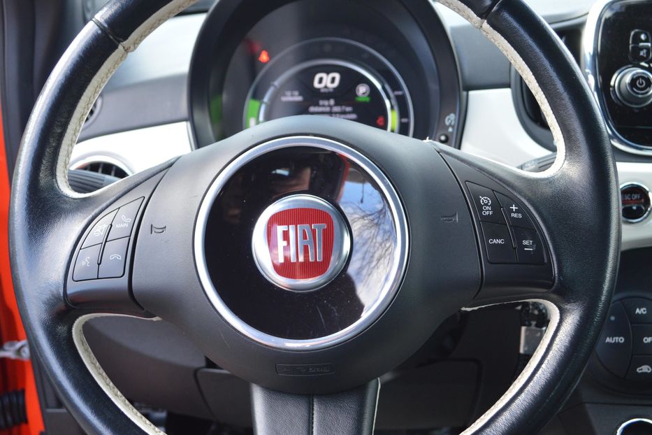 Продам Fiat 500 Elektro 2017 года в Одессе