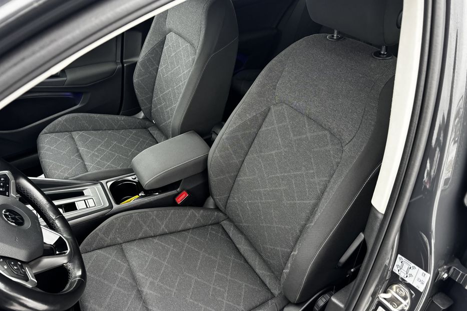 Продам Volkswagen Golf Variant 8 Без підкрасів!!! 2021 года в Львове