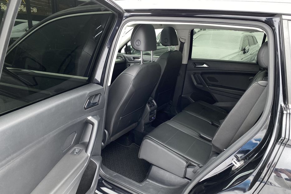 Продам Volkswagen Tiguan 7 місць 2018 года в Луцке