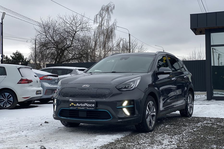 Продам Kia Niro Prestigue 2019 года в Луцке