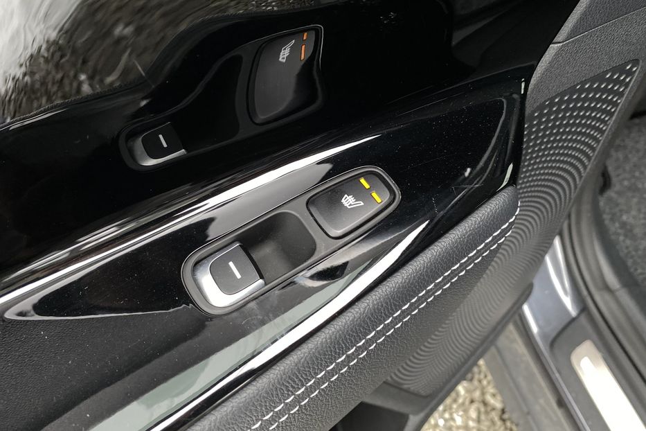 Продам Kia Niro Prestigue 2019 года в Луцке