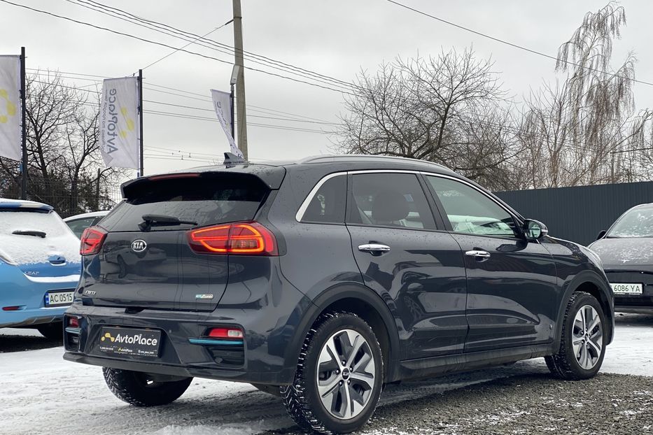 Продам Kia Niro Prestigue 2019 года в Луцке