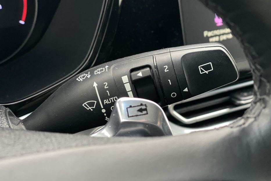 Продам Kia Niro Prestigue 2019 года в Луцке