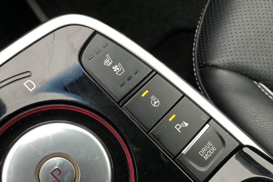 Продам Kia Niro Prestigue 2019 года в Луцке