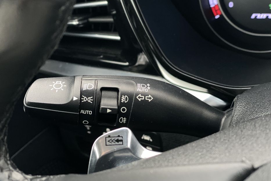 Продам Kia Niro Prestigue 2019 года в Луцке