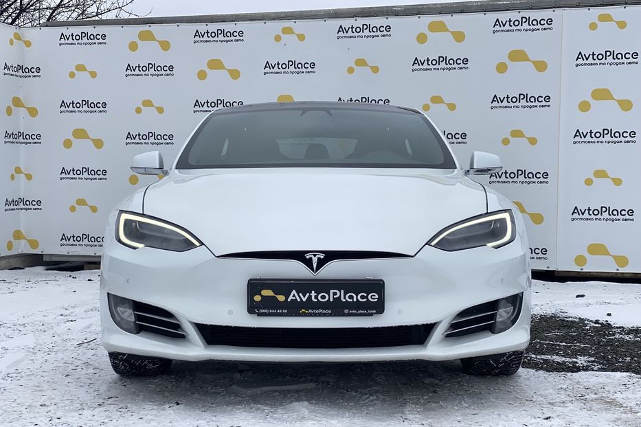 Продам Tesla Model S 75D 2018 года в Луцке