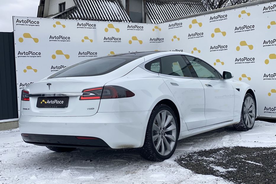 Продам Tesla Model S 75D 2018 года в Луцке