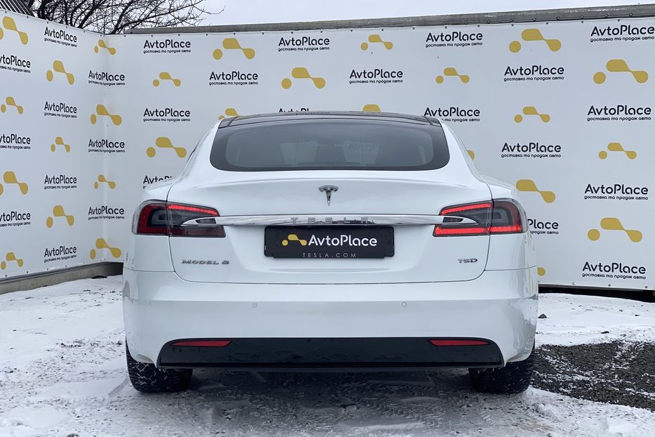 Продам Tesla Model S 75D 2018 года в Луцке