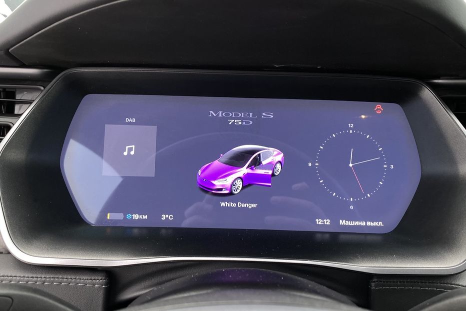 Продам Tesla Model S 75D 2018 года в Луцке