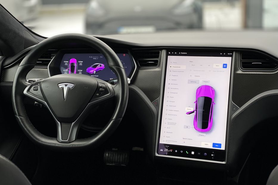 Продам Tesla Model S 75D 2018 года в Луцке