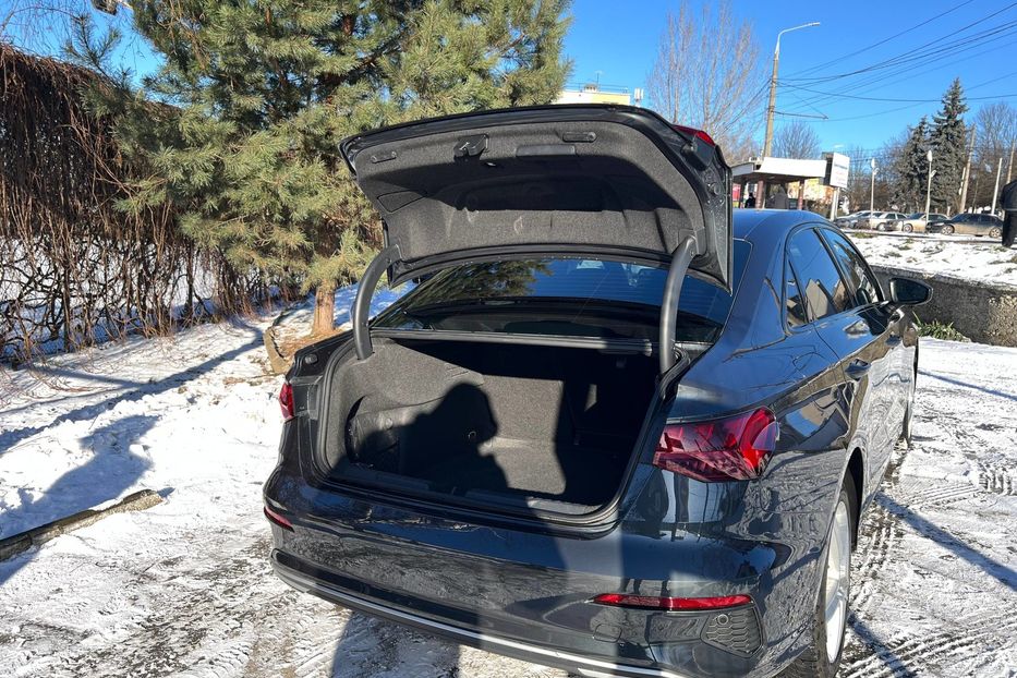 Продам Audi A3 2024 года в Черновцах