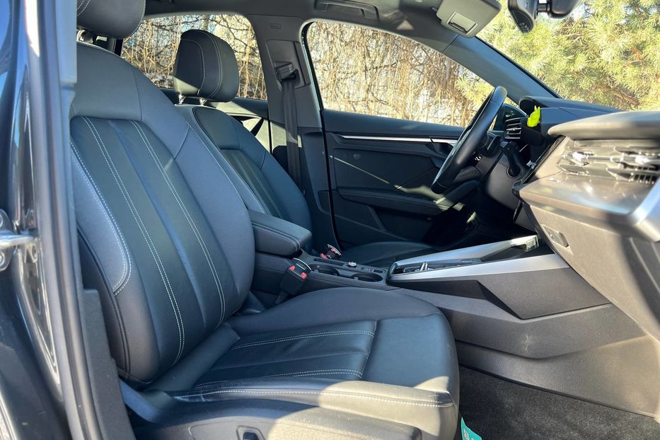 Продам Audi A3 2024 года в Черновцах