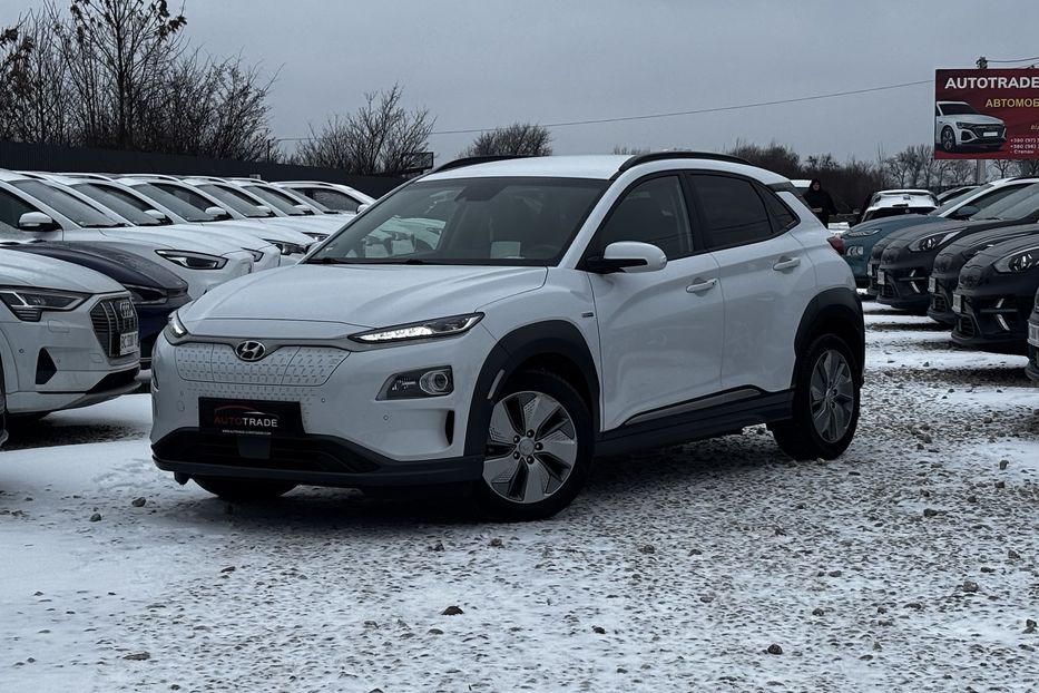 Продам Hyundai Kona 64 кВт. авто у Львові  2020 года в Львове