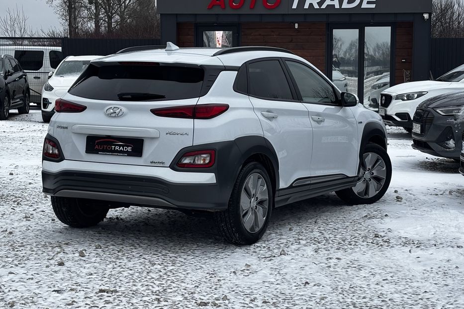 Продам Hyundai Kona 64 кВт. авто у Львові  2020 года в Львове