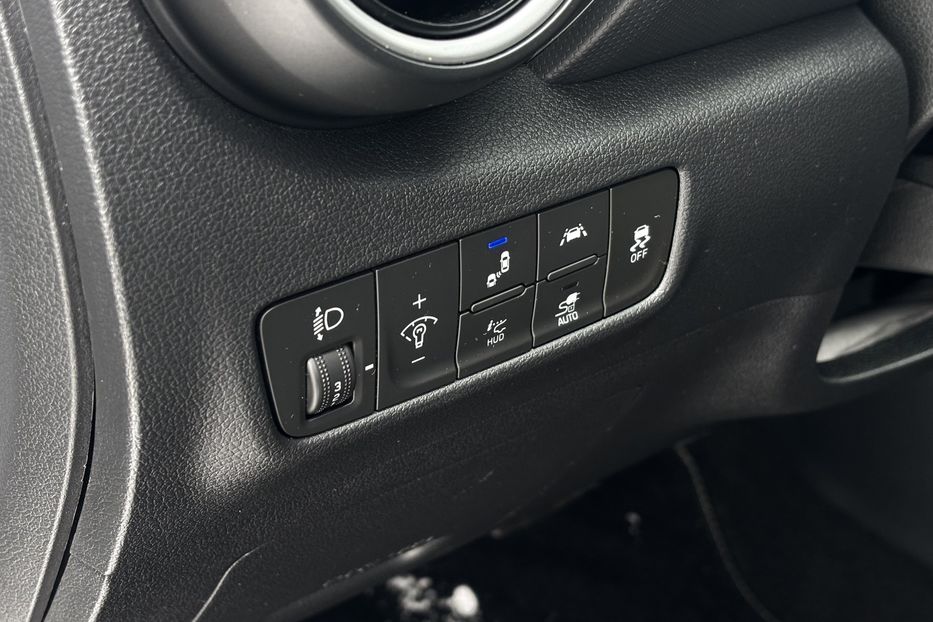 Продам Hyundai Kona 64 кВт. авто у Львові  2020 года в Львове