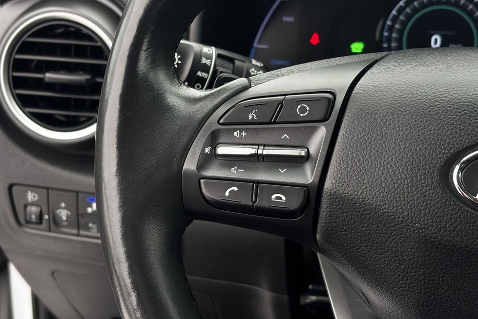 Продам Hyundai Kona 64 кВт. авто у Львові  2020 года в Львове