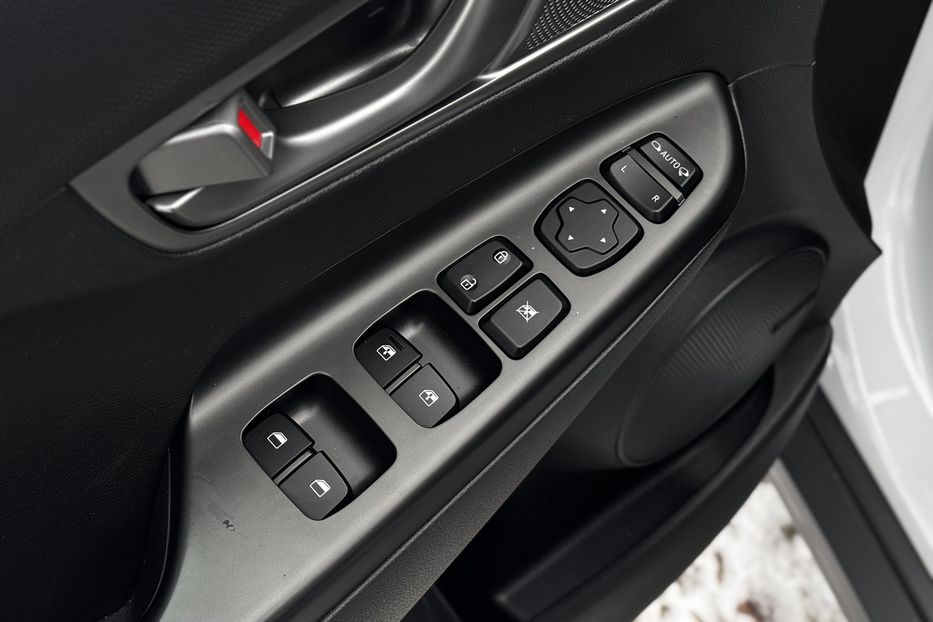 Продам Hyundai Kona 64 кВт. авто у Львові  2020 года в Львове