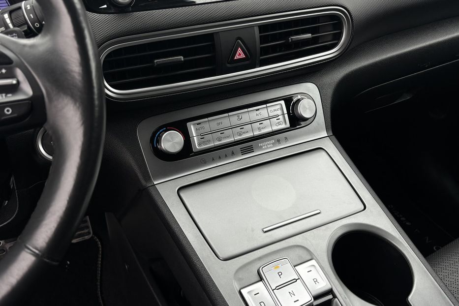 Продам Hyundai Kona 64 кВт. авто у Львові  2020 года в Львове