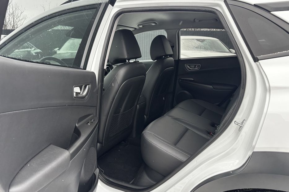 Продам Hyundai Kona 64 кВт. авто у Львові  2020 года в Львове