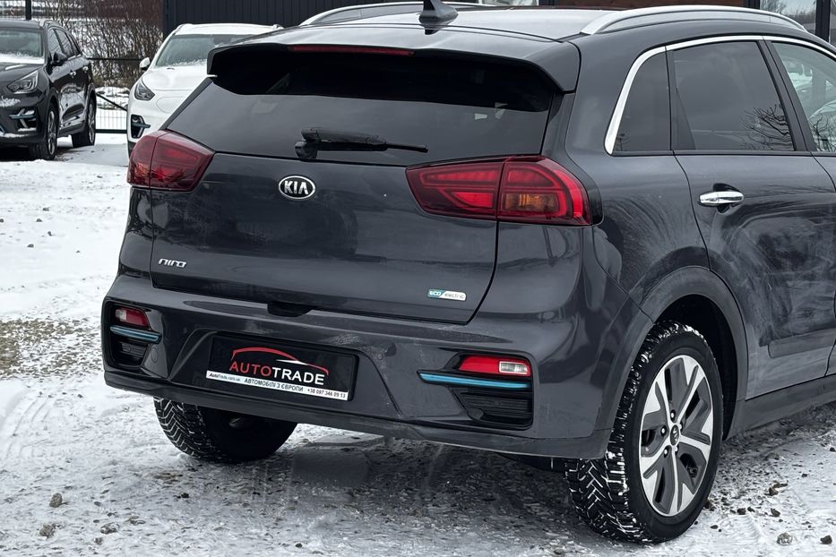 Продам Kia Niro 64 KW авто у Львові  2020 года в Львове