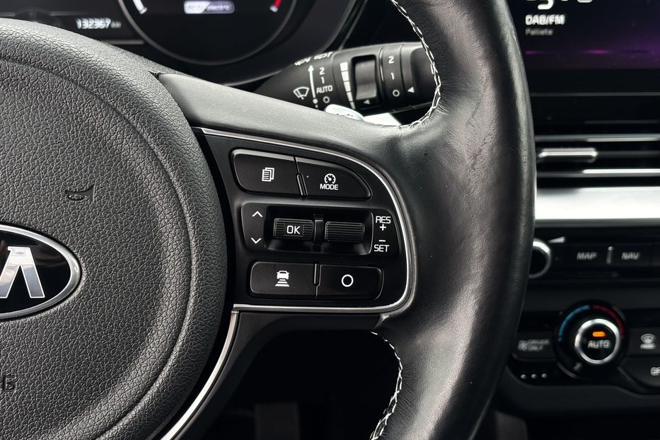 Продам Kia Niro 64 KW авто у Львові  2020 года в Львове