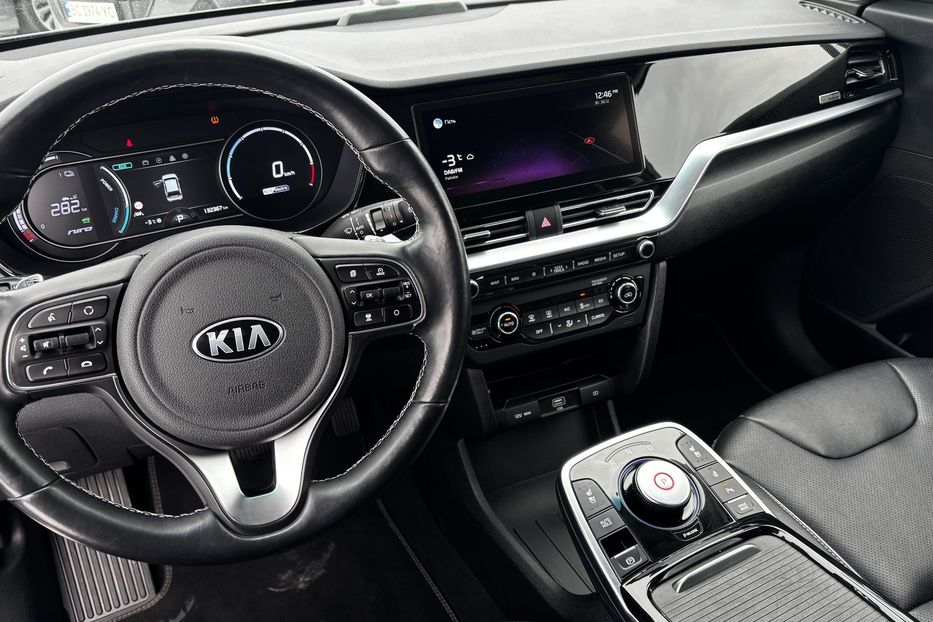 Продам Kia Niro 64 KW авто у Львові  2020 года в Львове
